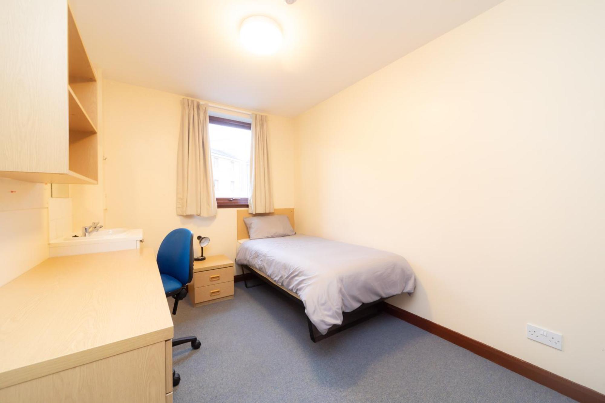 Joivy Economy 4 And 5 Bed Flats, Close To Old Town And Royal Mile - Adults Only Leilighet Edinburgh Eksteriør bilde