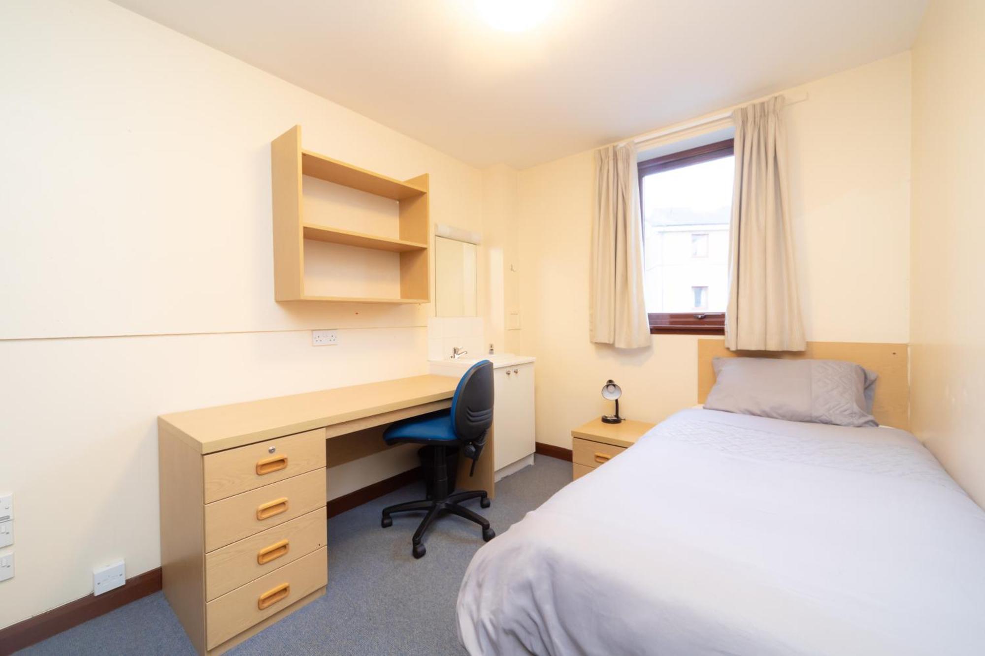 Joivy Economy 4 And 5 Bed Flats, Close To Old Town And Royal Mile - Adults Only Leilighet Edinburgh Eksteriør bilde