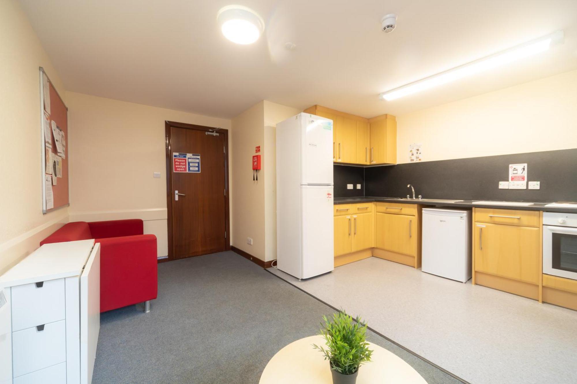 Joivy Economy 4 And 5 Bed Flats, Close To Old Town And Royal Mile - Adults Only Leilighet Edinburgh Eksteriør bilde